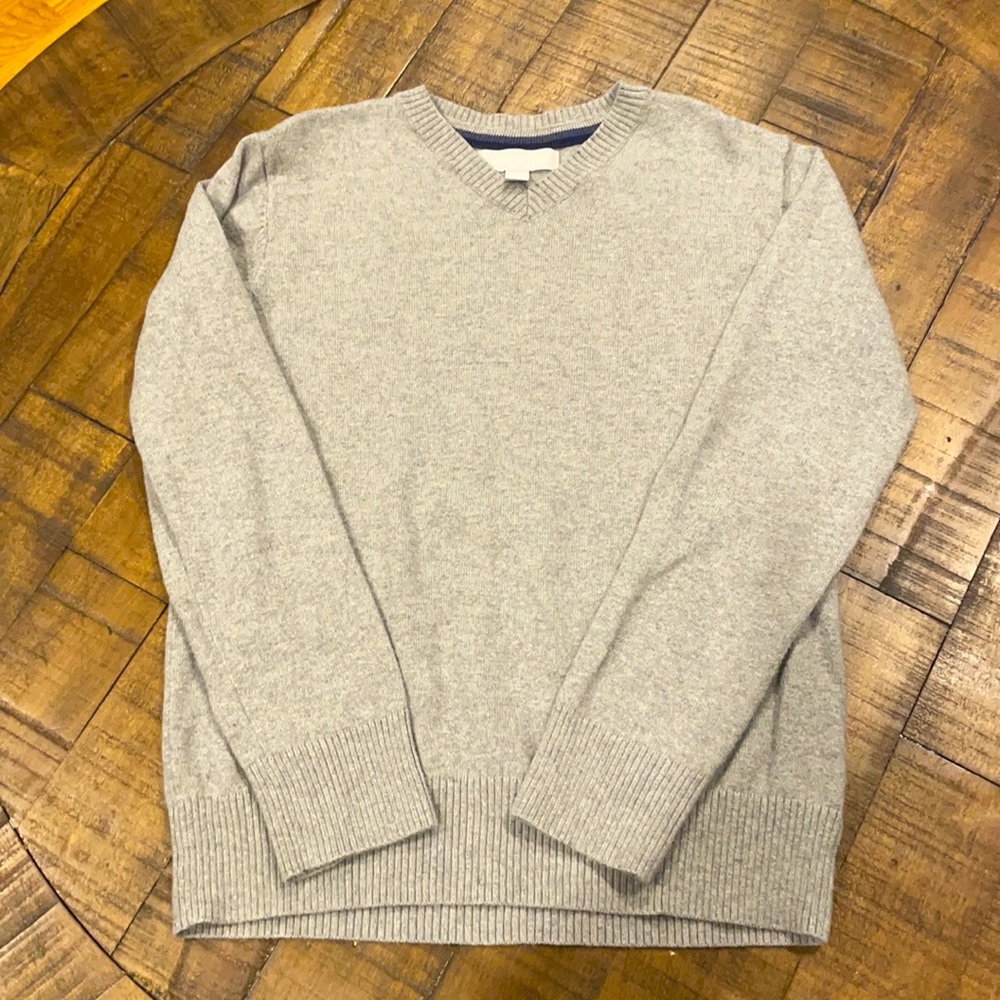 Boys Nordstrom V Neck Gray Sweater - Size 7/8